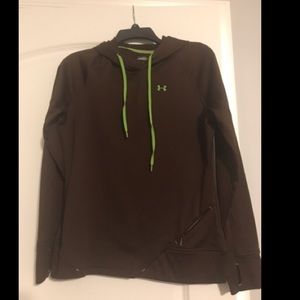 Under Armour sweatshirt